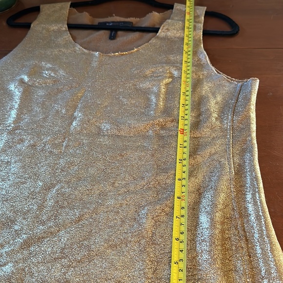 BCBG Maxazria Distressed Gold Tank Top Size L - Picture 8 of 8